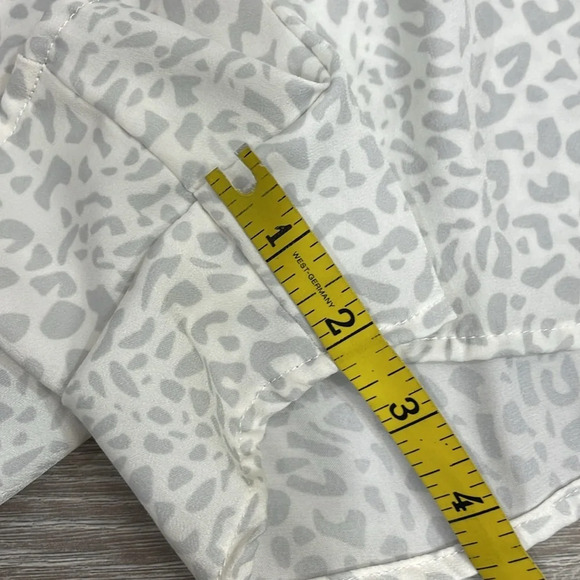 NWOT Colsie Satin Cami and Shorts Sleep Pajama Set Gray White Print XL - Picture 14 of 16